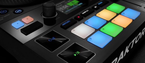 دی جی کنترلر نیتیو اینسترومنتس Native Instruments Traktor Kontrol S4 MK3