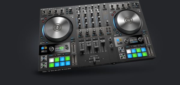 دی جی کنترلر نیتیو اینسترومنتس Native Instruments Traktor Kontrol S4 MK3