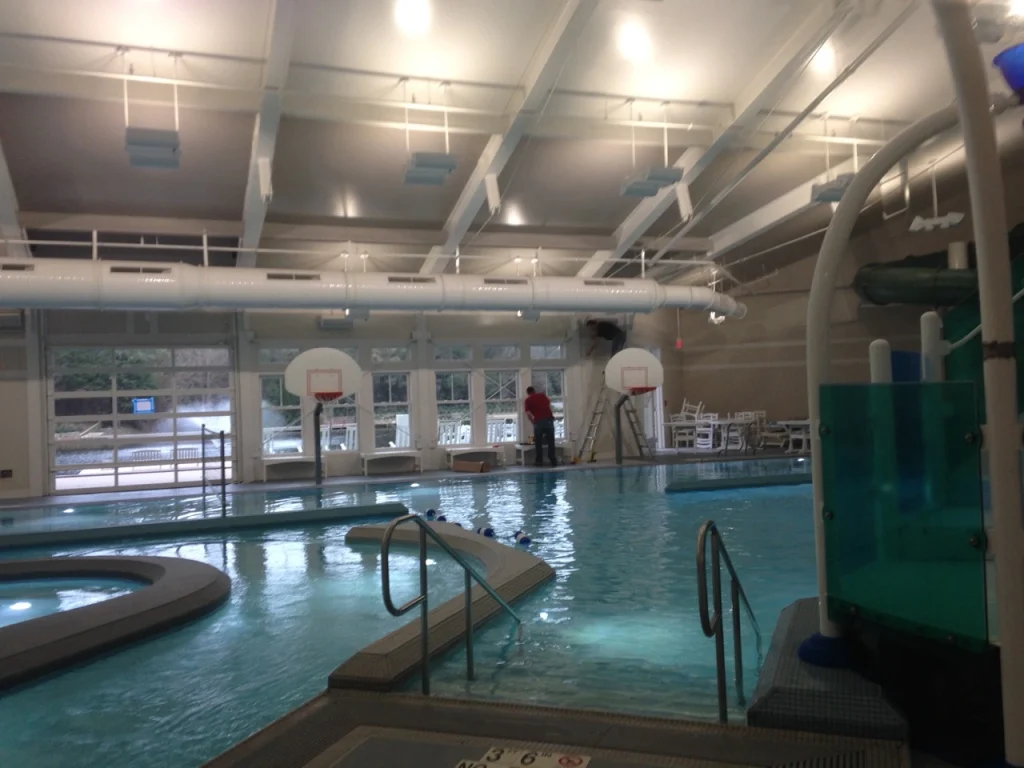 نصب سیستم صوتی برای استخر و پارک آبی